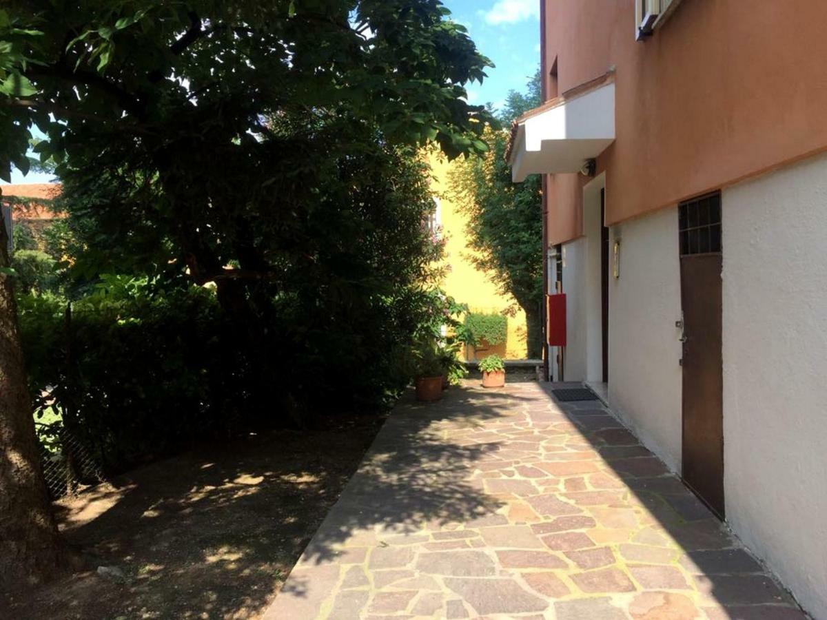 Desenzanoloft Official Partner Marriott Homes & Villas - Jack'S Penthouse Desenzano del Garda Zewnętrze zdjęcie